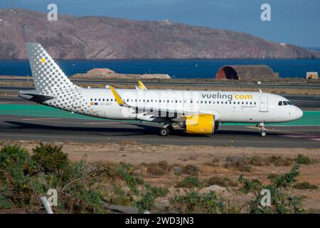 Airbus A320 NEO Flugzeug der Vueling Airline am Flughafen Gran Canaria Stockfoto