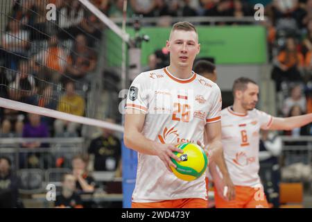 Jatrzebie Zdroj, Polen. Januar 2024. Rafal Szymura von Jastrzebski Wegiel wurde während des Volleyballspiels der CEV Champions League Volley 2024 zwischen Jastrzebski Wegiel und SVG Luneburg in Hall (jastrzebie-Zdroj) gesehen. Endpunktzahl: Jastrzebski Wegiel 3:0 (25:17, 25:16, 25:19) SVG Lüneburg. (Foto: Grzegorz Wajda/SOPA Images/SIPA USA) Credit: SIPA USA/Alamy Live News Stockfoto