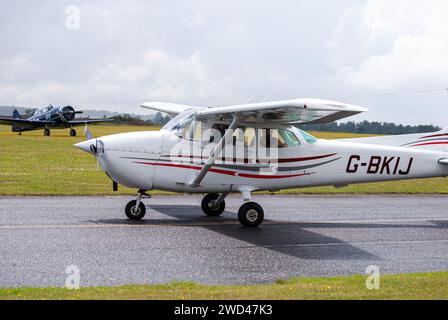 Cessna F172M Skyhawk leichtes einmotoriges Flugzeug. Stockfoto