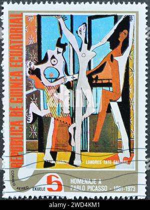Gestempelte Briefmarke, gedruckt von Äquatorialguinea, auf der Gemälde Dancer von Picasso, PICASSO: Abstrakte Gemälde, um 1975 gezeigt wird. Stockfoto