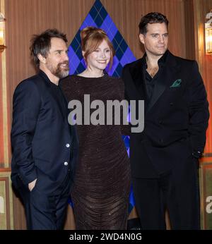 Seoul, Südkorea. Januar 2024. (L bis R) die Schauspieler Henry Cavill, Bryce Dallas Howard und Sam Rockwell nehmen am 18. Januar 2024 am roten Teppich der Premiere des Films Argylle in Seoul, Südkorea, Teil. (Foto: Lee Young-HO/SIPA USA) Credit: SIPA USA/Alamy Live News Stockfoto