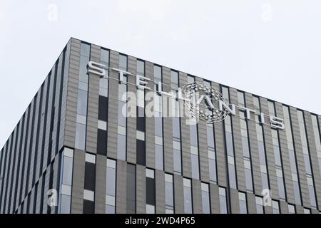 Außenansicht des Stellantis Shanghai Büros in China, gesehen am 28. Juni 2023. Stockfoto