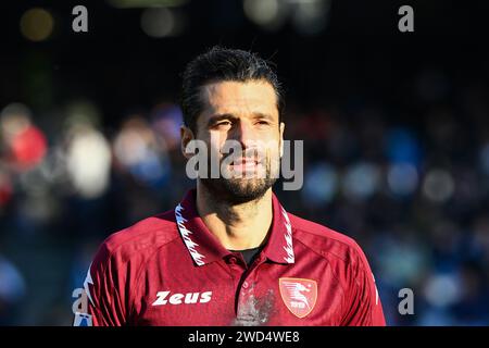 Antonio Candreva von US Salernitana sieht sich während des Spiels der Serie A TIM zwischen SSC Napoli und US Salernitana im Diego Armando Maradona Stadium in Na an Stockfoto