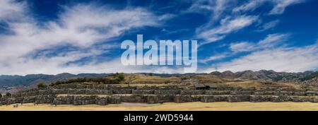 Saksaywaman, die Ruine der Zitadelle am nördlichen Stadtrand von Cusco, Peru, der verlorenen Hauptstadt des Inka-Reiches Stockfoto