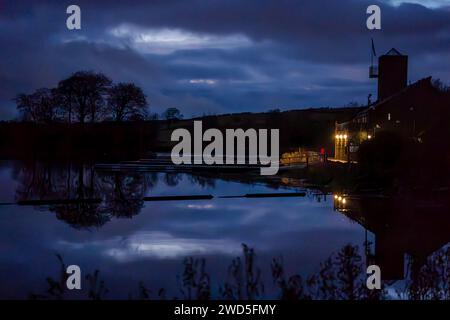 Abendhimmel im James Hamilton Heritage Park in East Kilbride Stockfoto