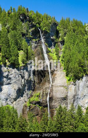 Wasserfall, Berner Oberland, Schweiz Stockfoto