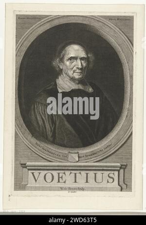 Porträt von Gijsbert Voet, Willem de Broen, um 1705 - in oder vor 1748 Druckbüste des niederländischen Theologen Gijsvbert Voet, in Oval mit Familienwappen und Motto. Amsterdamer Papierätzung/Gravur Stockfoto