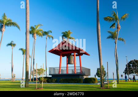Japanische Freundschaftsglocke, Shelter Island Shoreland Park, San Diego, Kalifornien Stockfoto