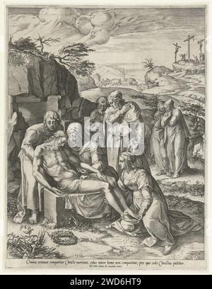Graflegging van Christus, Cornelis Cort, nach Giulio Clovio, 1568 Druck vor der Öffnung in einem Felsen liegt der Körper Christi auf einem Stein, unterstützt von Maria und Johannes. Maria Magdalena kniet zu seinen Füßen. Joseph von Arimatea und Nikodemus sind etwas hinter ihnen. Im Hintergrund eine hügelige Landschaft mit dem Berg Golgatha auf der rechten Seite. Rom Papier mit Gravur Christi (möglicherweise von Engeln) Stockfoto