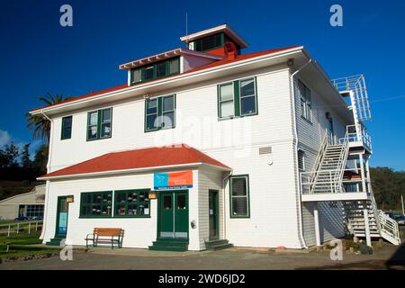 Hauptquartier des Golf of the Farallones National Marine Sanctuary, Presidio of San Francisco, Golden Gate National Recreation Area, San Francisco, Califor Stockfoto