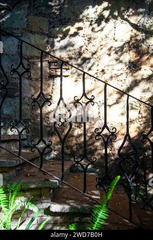 Geländer Entlang Der Garden Steps Stockfoto