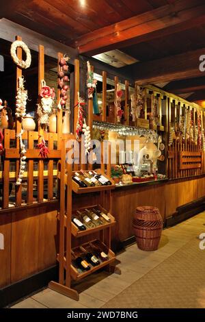 Hotel- und Restaurantkomplex Pastewnik in Przeworsk. Polen Stockfoto