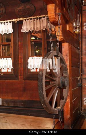 Hotel- und Restaurantkomplex Pastewnik in Przeworsk. Polen Stockfoto