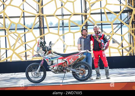 Yanbu, Arabie Saoudite. Januar 2024. 64 DUCHENE Romain (fra), Team GP Motors, KTM, Moto, Originals von Motul, Aktion beim Finalpodium der Dakar 2024 am 19. Januar 2024 in Yanbu, Saudi-Arabien - Foto Florent Gooden/DPPI Credit: DPPI Media/Alamy Live News Stockfoto