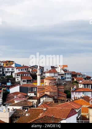 Tirilye, Bursa - 1. Januar 2024 : Blick auf Tirilye, einen der historischen und touristischen Orte von Bursa, TÜRKEI Stockfoto