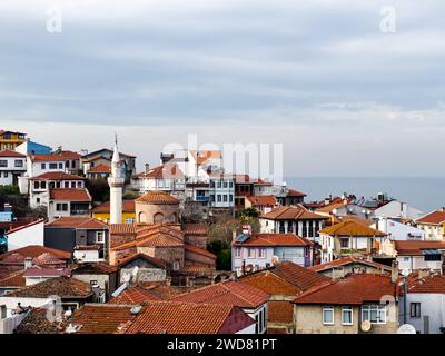 Tirilye, Bursa - 1. Januar 2024 : Blick auf Tirilye, einen der historischen und touristischen Orte von Bursa, TÜRKEI Stockfoto