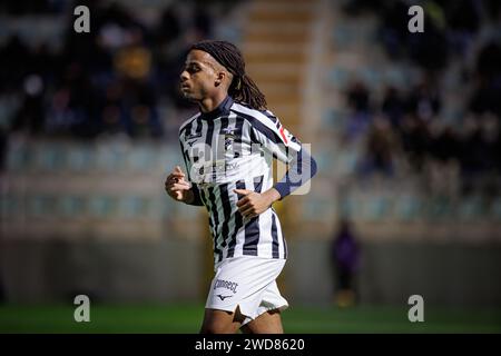 Goncalo Costa während der Liga Portugal 23/24 Spiel zwischen Portimonense SC und SC Farense im Estadio Municipal de Portimao, Portimao, Portugal. (Maciej Ro Stockfoto