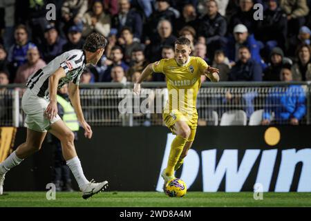 Bruno Duarte während des Spiels der Liga Portugal 23/24 zwischen Portimonense SC und SC Farense im Estadio Municipal de Portimao, Portimao, Portugal. (Maciej Rog Stockfoto