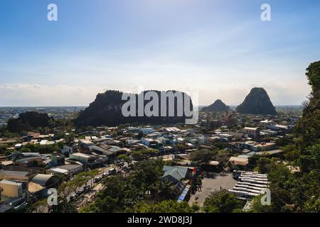 Landschaft mit Marmorbergen, den fünf Elementen Bergen, im Süden von da Nang, Vietnam Stockfoto