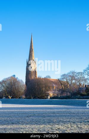 Pfarrkirche St. Peter und St. Paul im januar. Upton upon Severn, Worcestershire, England Stockfoto