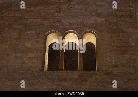 Innenräume von St. Georgs Basilika in Prag Stockfoto