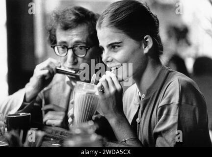 Woody Allen, Mariel Hemingway, 'Manhattan' (1979). Foto: United Artists (Aktenzeichen 34580-676THA) Stockfoto