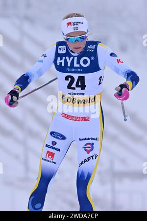 Oberhof, Deutschland. Januar 2024. Frida Karlsson aus Schweden bei der Cross-Country-Weltmeisterschaft in der klassischen Sprint-Disziplin. Quelle: Martin Schutt/dpa/Alamy Live News Stockfoto