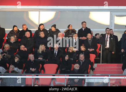 München, Deutschland 19. Januar 2024: Fussball, Herren, Bundesliga, Saison 2023/2024, FC Bayern München, Würdigung von Franz Beckenbauer, Gedenkfeier in der Allianz Arena Hoeneß, Hoeness Uli, FCB-Ehrenpräsident, Söder Dr. Markus, Bayerischer Ministerpräsident, Steinmeier Frank-Walter, Bundespräsident, Herbert Hainer, Präsident (FC Bayern München), Scholz Olaf, Bundeskanzler (v.l.n.r.) auf der Ehrentribüne Stockfoto