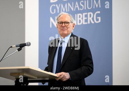 Unternehmer Roland Berger beim 10-jährigen Jubiläum der Profilklassen für begabte Mädchen und Jungen aus sozial benachteiligten Strukturen am Nürnberger Dürer-Gymnasium. Nürnberg, 18.01.2024 Bayern Deutschland *** Unternehmer Roland Berger zum 10. Jahrestag der Profilklassen für begabte Mädchen und Jungen aus sozial benachteiligtem Hintergrund am Nürnberger Dürer Gymnasium Nürnberg, 18 01 2024 Bayern Deutschland Copyright: XDwixAnoraganingrumx Stockfoto