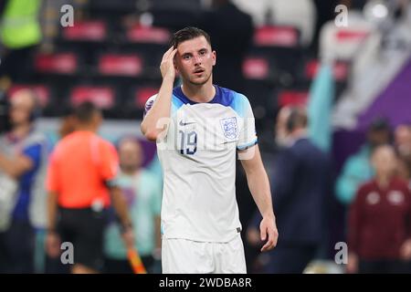 Mason Mount of England wurde während des Finalspiels der FIFA Fussball-Weltmeisterschaft Qatar 2022 zwischen England und den USA im Al-Bayt-Stadion gezeigt. Stockfoto