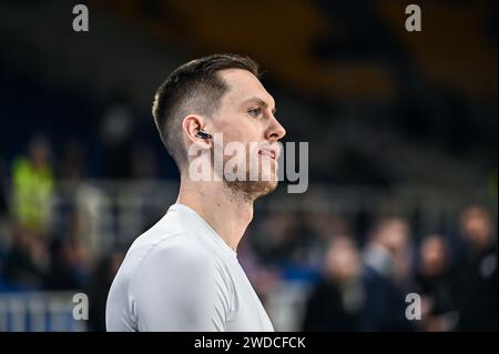 Athen, Lombardei, Griechenland. Januar 2024. 37 MATEUSZ PONITKA von Partizan Mozzart Bet Belgrad spielt während der Euroleague, Runde 22, Spiel zwischen Panathinaikos AKTOR Athen und Partizan Mozzart Bet Belgrad am 19. Januar 2024 in der Oaka Altion Arena in Athen. (Kreditbild: © Stefanos Kyriazis/ZUMA Press Wire) NUR REDAKTIONELLE VERWENDUNG! Nicht für kommerzielle ZWECKE! Quelle: ZUMA Press, Inc./Alamy Live News Stockfoto