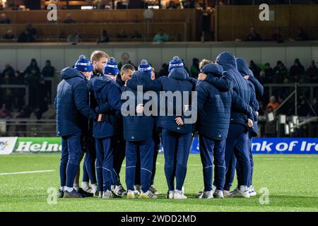 Galway, Irland. Januar 2024. The Bristol Bears Players vor dem Investec Champions Cup, Runde 4, Pool 1 Spiel zwischen Connacht Rugby und Bristol Bears im Dexcom Stadium in Galway, Irland am 19. Januar 2024 (Foto: Andrew SURMA/ Credit: SIPA USA/Alamy Live News Stockfoto