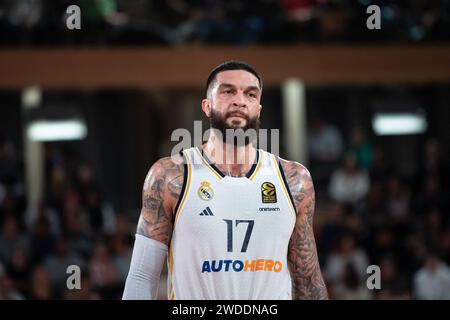 Monaco, Monaco. Januar 2024. Madrider Spieler #17 Vincent Poirier wird am 19. Januar 2024 in der Gaston-Medecin-Halle in Monaco während des Spiels der Turkish Airlines Euroliga zwischen AS Monaco und Real Madrid in Aktion treten. Foto: Laurent Coust/ABACAPRESS.COM Credit: Abaca Press/Alamy Live News Stockfoto