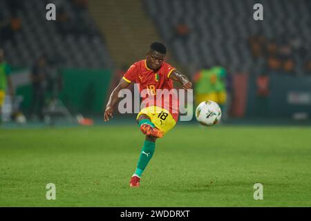 Höhepunkte des Spiels zwischen Guinea und Gambia beim Afrika-Cup 2023, Aguibou Camara während des Spiels Guinea gegen Gambia Stockfoto