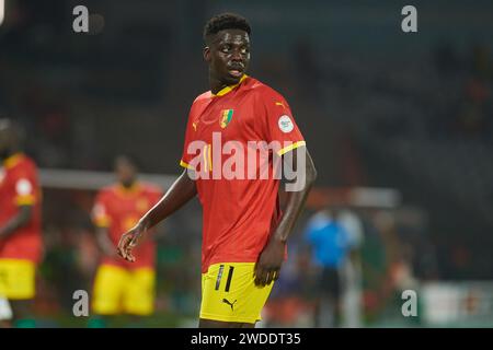 Höhepunkte des Spiels zwischen Guinea und Gambia beim Afrika-Cup 2023, Mohamed Bayo während des Spiels Guinea gegen Gambia Stockfoto