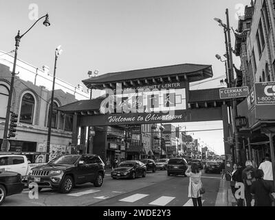 Chicagos Haupteingang Chinatown an der South Wentworth Avenue, entworfen vom Architekten Peter Fung und inspiriert von Peking, China Stockfoto