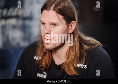 Dänemarks Mikkel Hansen bei der Pressekonferenz des Teams im Players Hotel während der EHF 2024 Mens Handball Europameisterschaft in Hamburg, Deutschland, Samstag, 20. Januar 2024 Credit: Ritzau/Alamy Live News Stockfoto