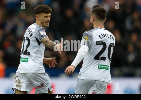 Swansea, Großbritannien. Januar 2024. Jamie Paterson aus Swansea City (12) feiert am Samstag, den 20. Januar 2024, im Stadion Swansea.com in Swansea, Wales, nach dem ersten Tor seiner Mannschaft. Dieses Bild darf nur für redaktionelle Zwecke verwendet werden. Nur redaktionelle Verwendung, Bild nach Credit: Andrew Orchard Sportfotografie/Alamy Live News Stockfoto