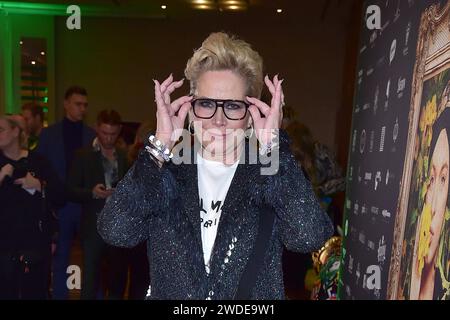 Claudia Effenberg Ankunft zum Public Viewing zum TV-Start von - ich bin ein Star C holt mich hier raus im Hotel Pullmann Schweizer Hof in Berlin, am 19.01.2024 Julian Stoeckel, Public Viewing IBES Start *** Claudia Effenberg kommt zum Public Viewing für den TV-Start von ich bin ein Star C holt mich hier raus im Hotel Pullmann Schweizer Hof in Berlin, am 19 01 2024 Julian Stoeckel, Public Viewing IBES Start Photopress Müller Stockfoto