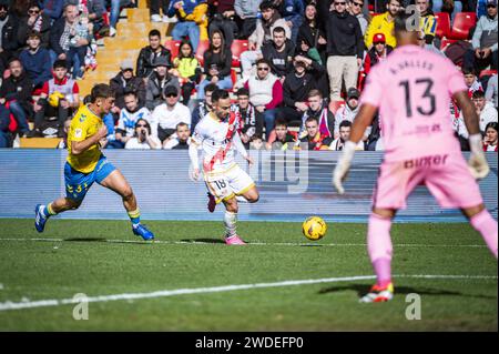 Madrid, Spanien. Januar 2024. Alvaro Garcia aus Rayo Vallecano wurde während des Fußballspiels La Liga EA Sports 2023/24 zwischen Rayo Vallecano und Las Palmas im Estadio Vallecas in Madrid gesehen. Quelle: Unabhängige Fotoagentur/Alamy Live News Stockfoto