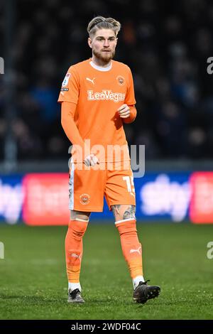 Hayden Coulson von Blackpool während des Spiels der Sky Bet League 1 Bristol Rovers gegen Blackpool im Memorial Stadium, Bristol, Großbritannien, 20. Januar 2024 (Foto: Craig Thomas/News Images) Stockfoto