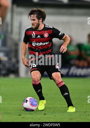 Parramatta, Australien. Januar 2024. Joshua Brillante vom Western Sydney Wanderers FC wird während des Spiels der Isuzu UTE Men's A-League 2023/24 in der Runde 13 zwischen Western Sydney Wanderers FC und Perth Glory FC im CommBank Stadium in Aktion gesehen. Endergebnis: Western Sydney Wanderers 1:2 Perth Glory FC. (Foto: Luis Veniegra/SOPA Images/SIPA USA) Credit: SIPA USA/Alamy Live News Stockfoto