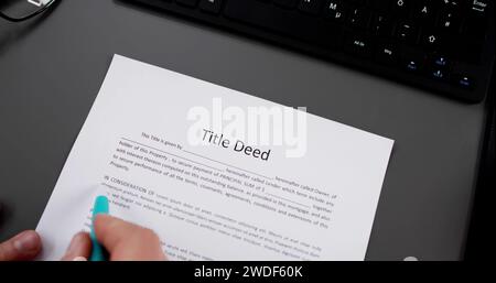 Eigentumsurkunde. Immobiliendokument. Haushypotheken Stockfoto