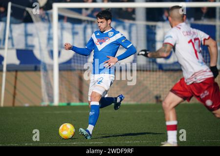 Brescia, Italien. Januar 2024. Andrea Papetti (Brescia Calcio) während des Spiels Brescia Calcio gegen FC Sudtirol, italienischer Fußball Serie B in Brescia, Italien, 20. Januar 2024 Credit: Independent Photo Agency/Alamy Live News Stockfoto