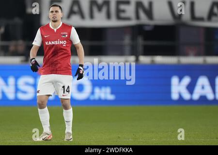 Alkmaar, Niederlande. Januar 2024. ALKMAAR, 20-01-2024, AFAS-Stadion, Saison 2023/2024, niederländischer Eredivisie Football zwischen AZ und PEC Zwolle, AZ-Spieler Kristijan Belic Credit: Pro Shots/Alamy Live News Stockfoto