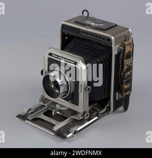Eine Schrittmacher Speed Graphic 4x5 Kamera in Schwarz und Silber, Graflex Inc. CA 1947-1955 Stockfoto