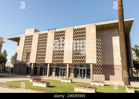 Das Gebäude des Repräsentantenhauses befindet sich neben dem Arizona State Capitol in Phoenix, Arizona. Stockfoto