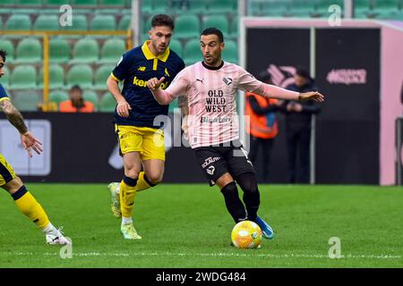 Palermo, Italien. Januar 2024. Roberto Insigne (Palermo F.C.) während des italienischen Serie BKT-Spiels zwischen Palermo F.C. und Modena F.C. 2018 am 20. Januar 2024 im Renzo Barbera Stadion in Palermo (Italien) Credit: Independent Photo Agency/Alamy Live News Stockfoto