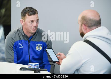 Wakefield, England – 19. Januar 2024 – Doncaster Head Coach Richard Horne spricht mit den Medien. Rugby League Championship, League One & 1895 Cup. Staffel Launch und Media Day im DIY Kitchens Stadium, Wakefield, UK Dean Williams Stockfoto