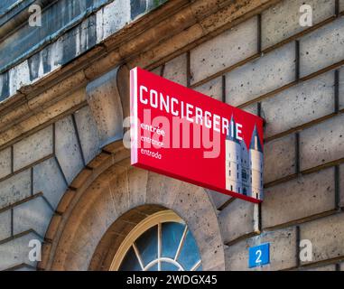 Paris, Frankreich - 01 20 2024 : Eingang zur La Conciergerie, ehemaliges Gericht und ehemaliges Gefängnis in Paris, Frankreich Stockfoto